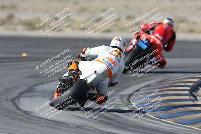 media/Dec-01-2025-Moto Forza (Mon) [[2daa91e15f]]/1-Advanced Group/Session 2 Turn 11 Backside/